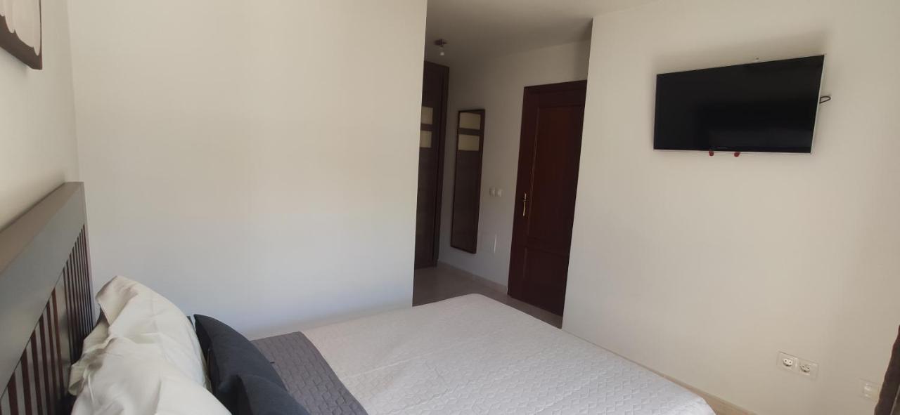Huelin House Beach And Sun, Con Parking Y A 500 Metros De La Playa Apartment Malaga