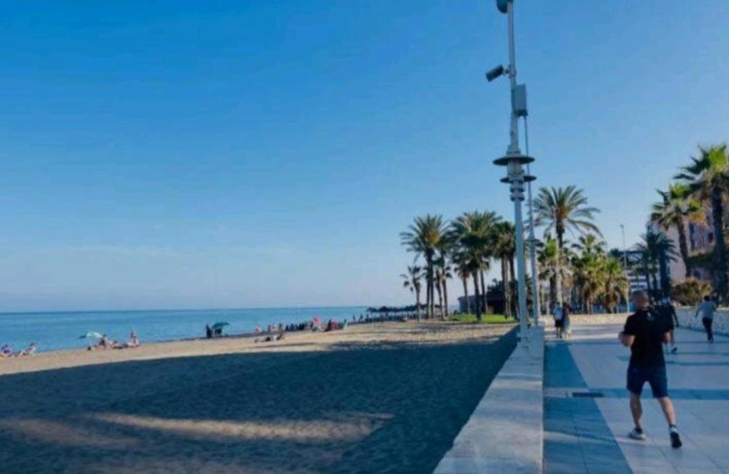 Huelin House Beach And Sun, Con Parking Y A 500 Metros De La Playa Malaga